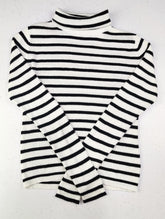 Buy online pre-used pre-loved 100% authentic & Original branded H&M (KWG-3517) available in Pakistan. Top international brands avilable.